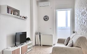 Aliste Apartment