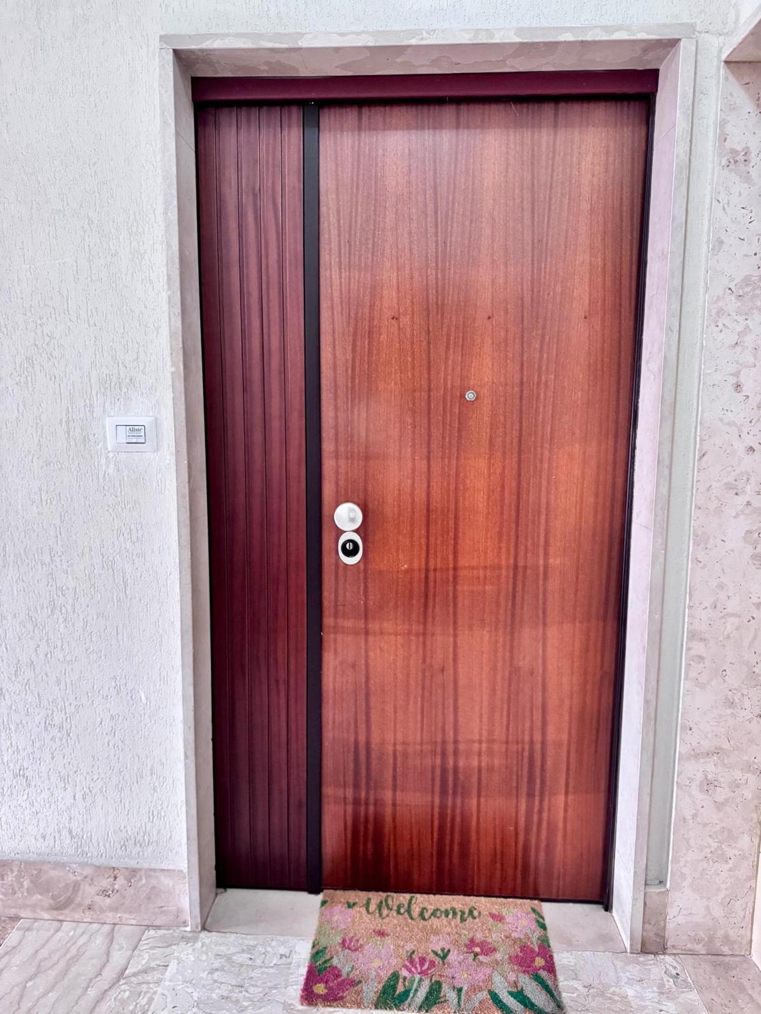 Aliste Apartment Brindisi Esterno foto